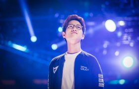 Samsung Galaxy gana la primera partida de manera magistral contra un SKT1 muy errado.